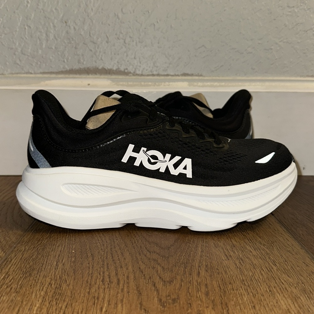 Women’s Hoka Bondi 9 (wide width)